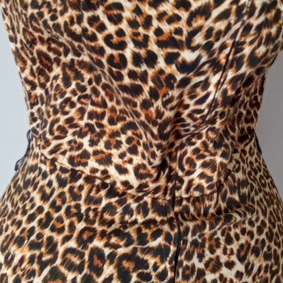For the Vixen !Pinup Couture leopard print Heidi dress size small - Picture 6 of 6